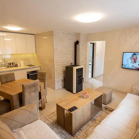 Oaza Mira Draganici *