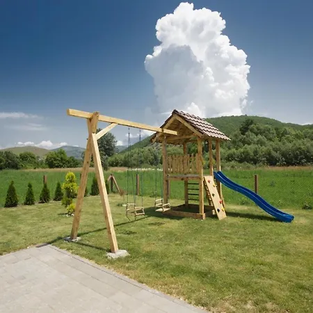 Oaza Mira Draganici 라스카