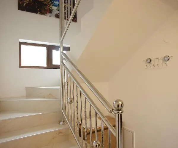 بيت للعطل Oaza Mira Draganici Raška