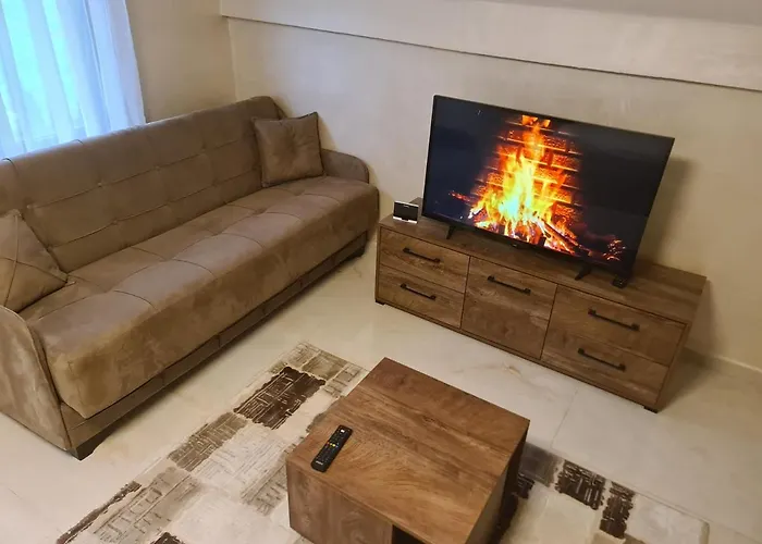 Oaza Mira Draganici بيت للعطل Raška